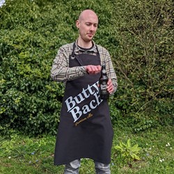 Image of BUTTY BACH APRON