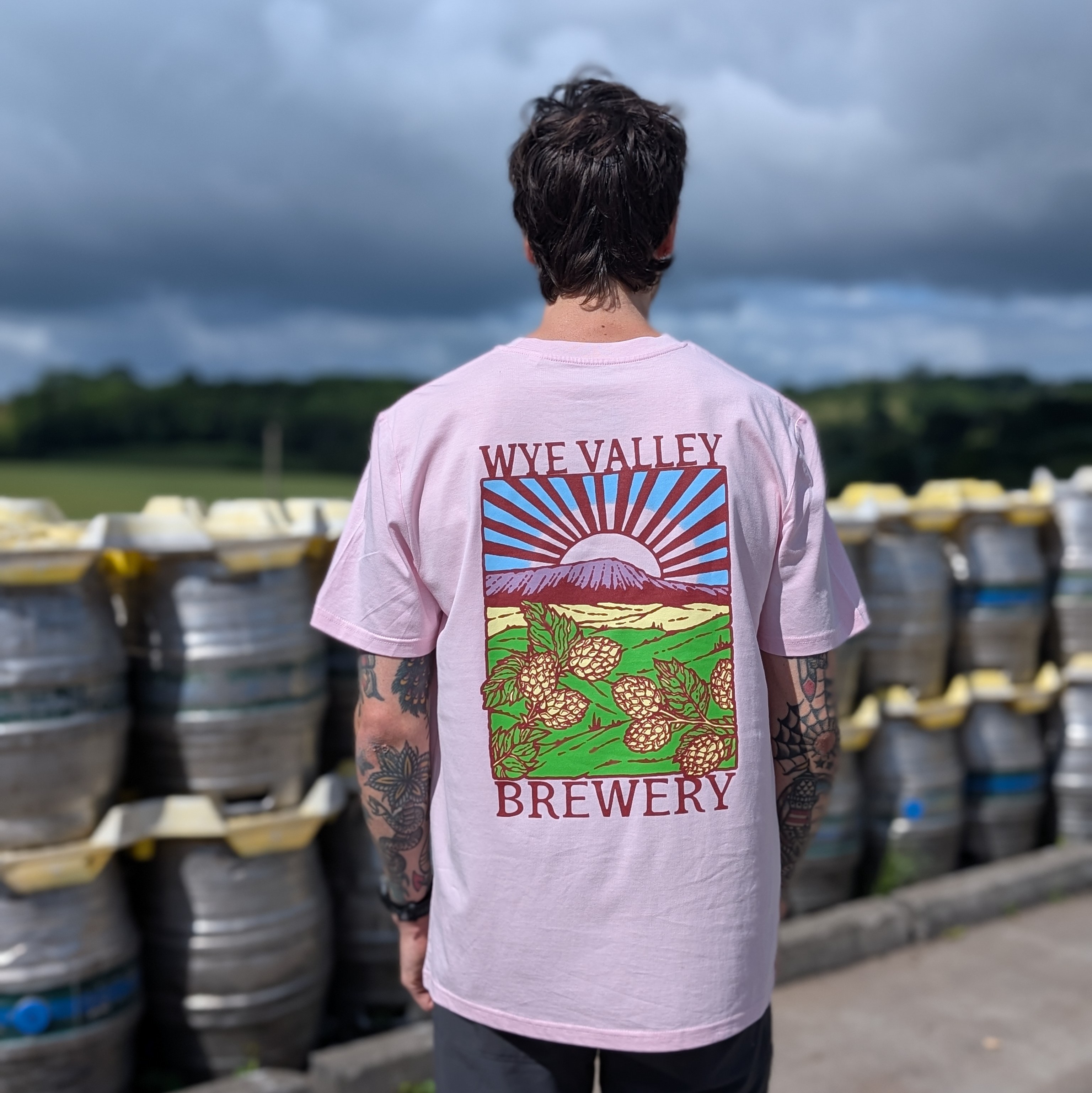 Image of COTTON PINK ILLUSTRATED TEE